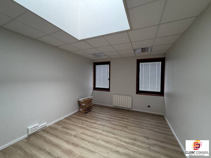 Location - Bureaux 190m² - Mont-saint-aignan