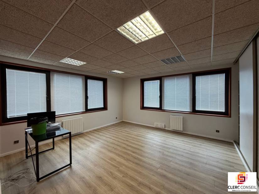 Location - Bureaux 190m² - Mont-saint-aignan