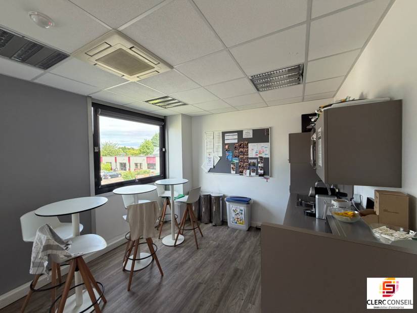 Vente - Bureaux 340m² - Mont-saint-aignan