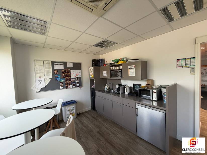 Vente - Bureaux 340m² - Mont-saint-aignan