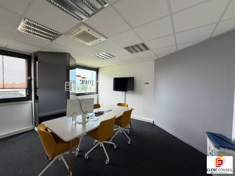Vente - Bureaux 340m² - Mont-saint-aignan