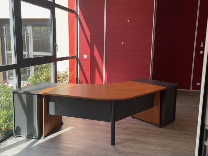 Location - Local d'activité 281m² - Saint-aubin-sur-gaillon