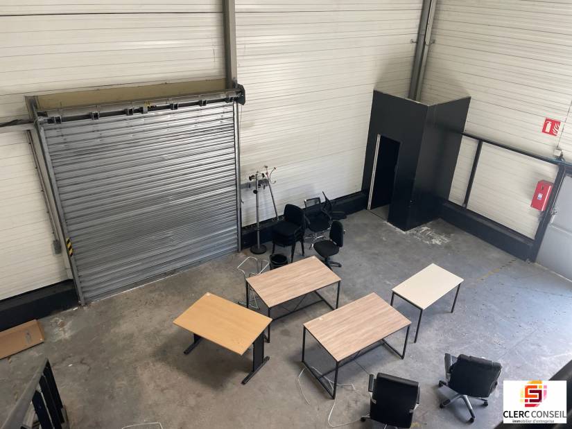 Location - Local d'activité 281m² - Saint-aubin-sur-gaillon