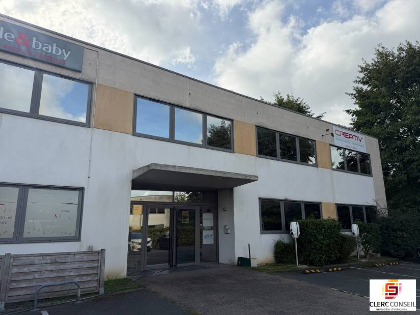 Location - Bureaux 330m² - Bois-guillaume