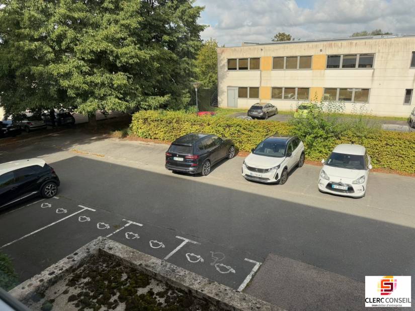 Location - Bureaux 330m² - Bois-guillaume