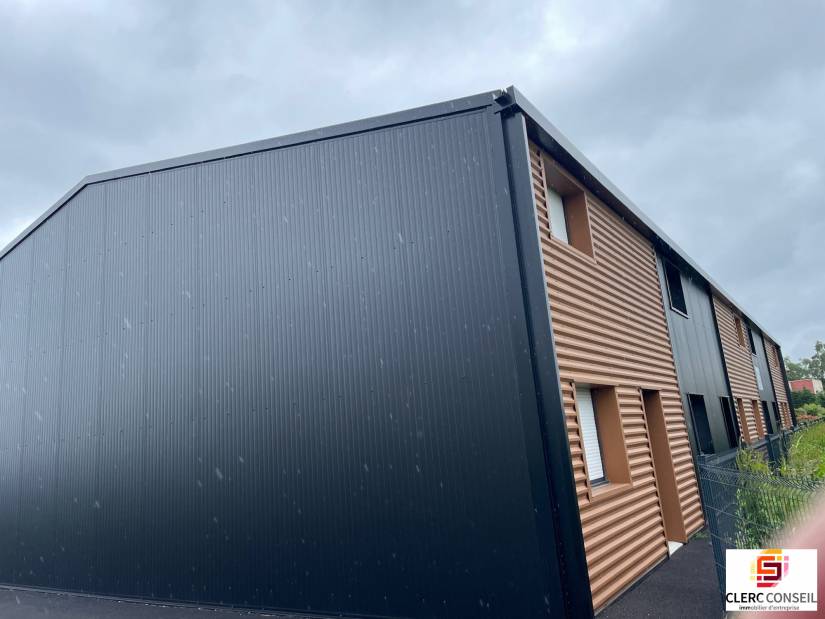 Location - Local d'activité 240m² - Bourg-achard