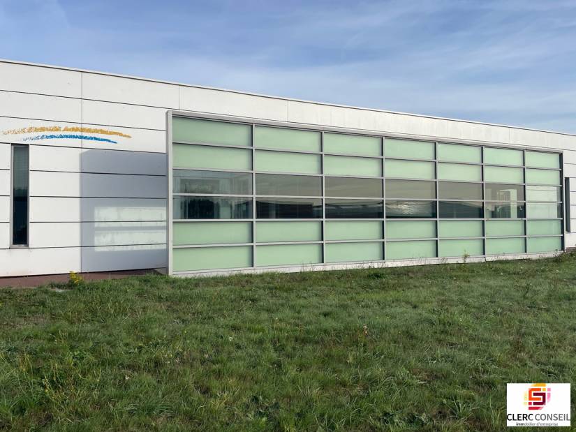 Vente - Bureaux 469m² - Bernay