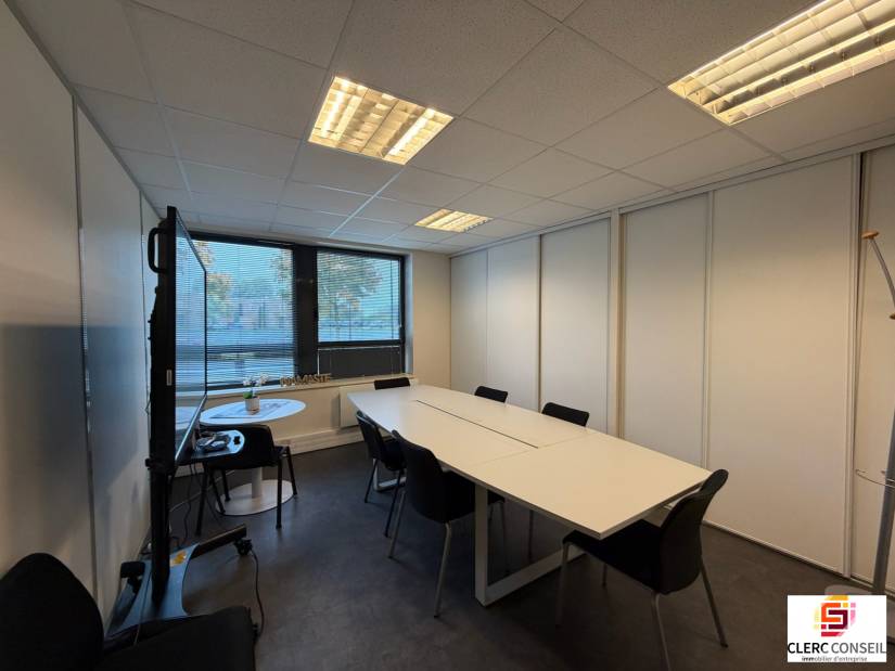 Location - Bureaux 165m² - Bois-guillaume