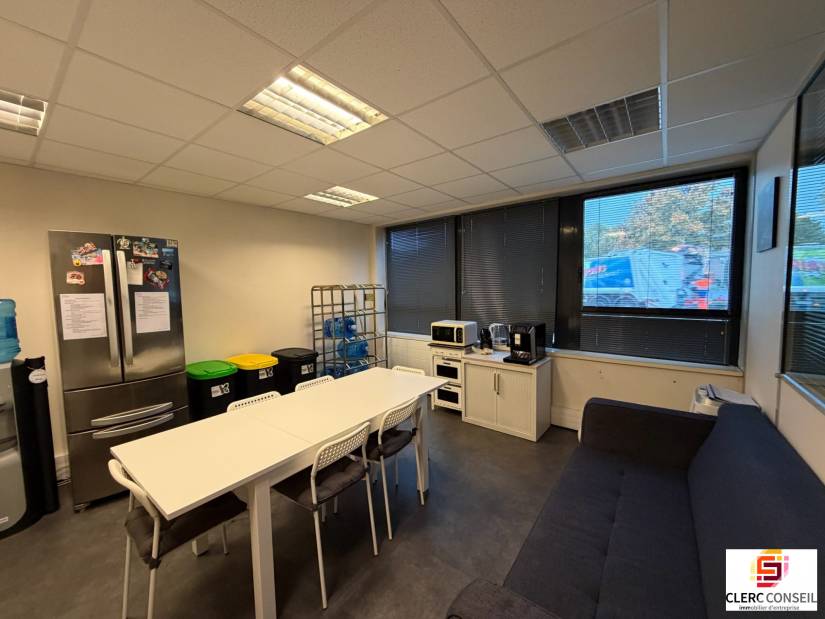 Location - Bureaux 165m² - Bois-guillaume