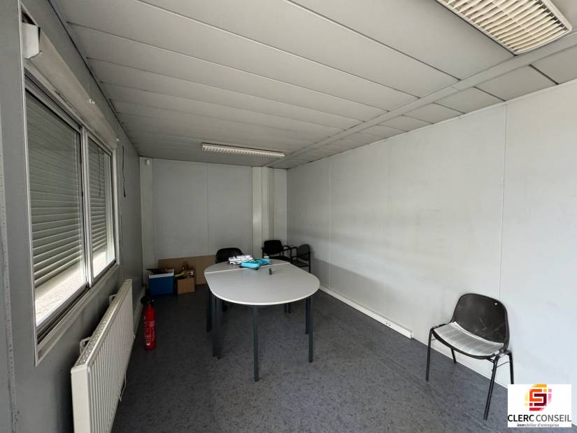 Location - Local d'activité 151m² - Le petit-quevilly