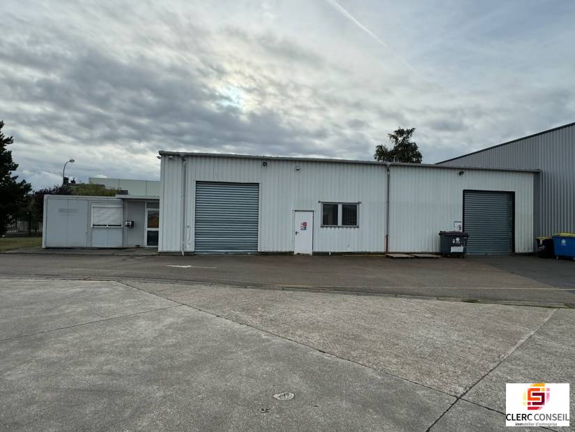 Location - Local d'activité 151m² - Le petit-quevilly