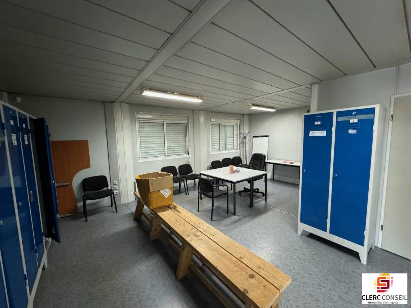Location - Local d'activité 230m² - Le petit-quevilly